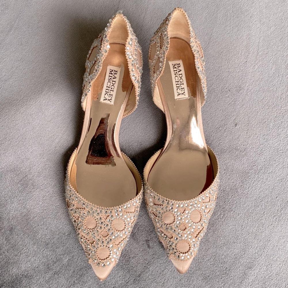 Badgley Mischka Low Heels